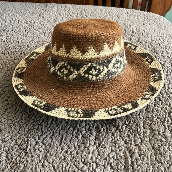 Peruvian Hat - Picture 2 of 2